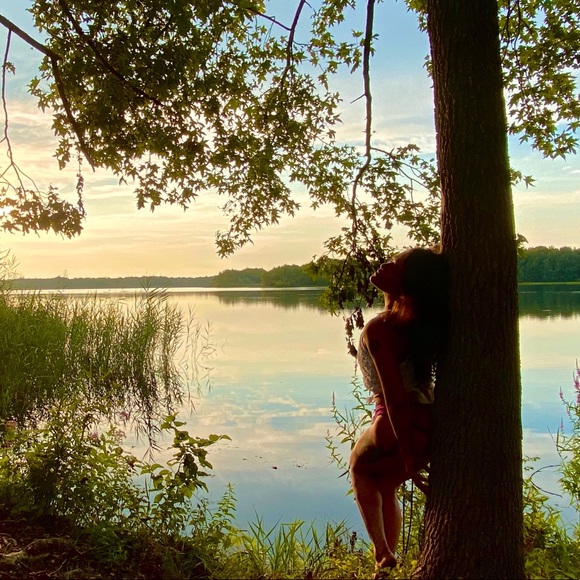 Meet your Posher, Amiko - Picture 3 of 9